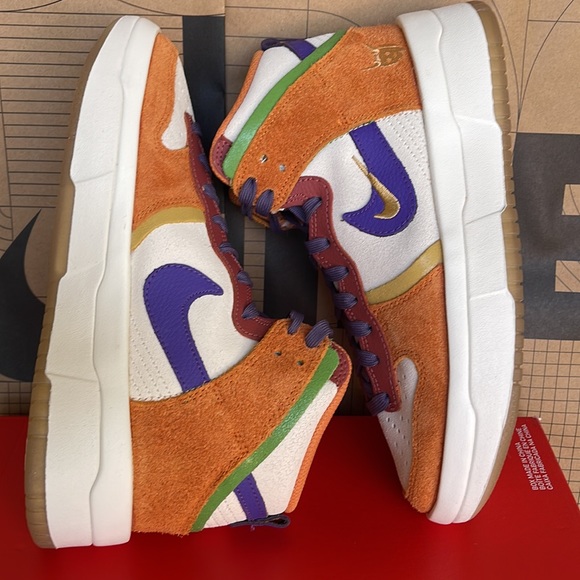 Nike Dunk High Setsubun UP PRM WMNS Sail/Canyon Purple sneakers - athletic shoes - Picture 3 of 16